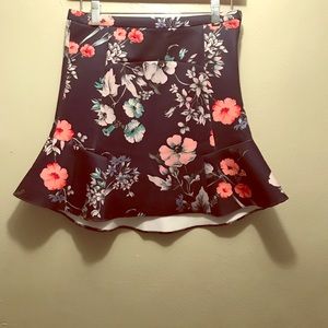 🌂Zara Woman Navy Floral Sz. S Hi-Lo Skirt